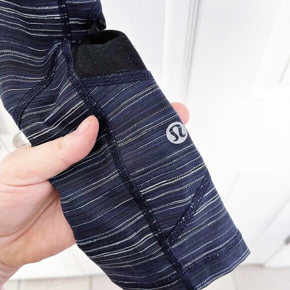 Lululemon Pace Rival Crop 22" Cyber Stripe Naval Blue Black - Picture 5 of 9